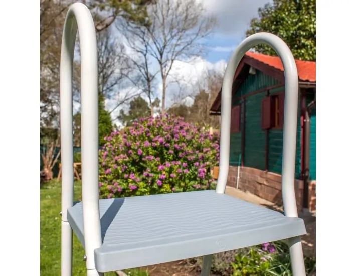 Escada standard 134 cm. Plataforma + degraus 2X4