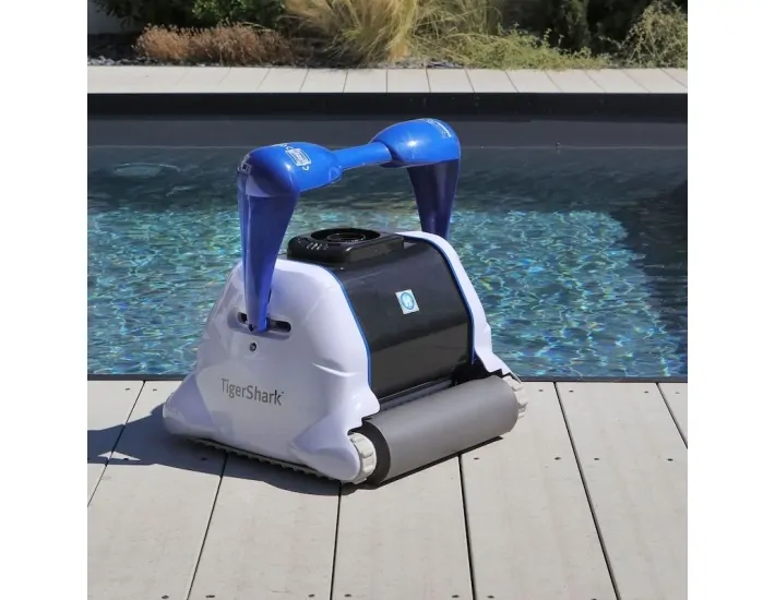 Automatic pool cleaner Hayward Tiger Shark QC