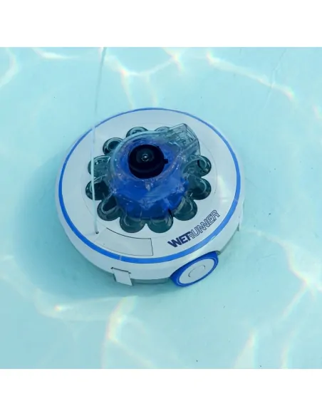 Wet Runner Battery Powered Robot