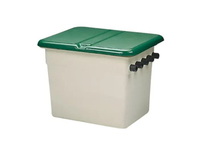 AstralPool Compact ingegraven met gaten