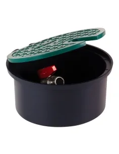 Circular valve box with hose valve