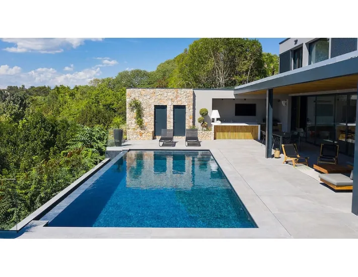 ALKORPLAN 200/100 TOUCH 3D versterkte voering