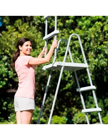 Escalera INTEX 122 cm c/ Plataforma 28076