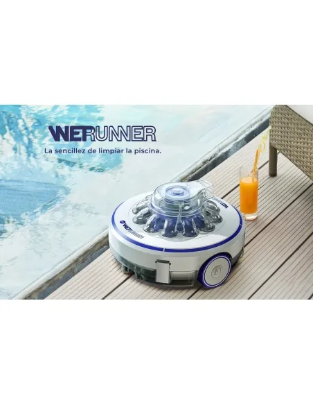 Wet Runner Battery Powered Robot