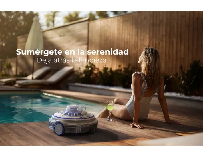 Wet Runner Plus Battery Powered Robot