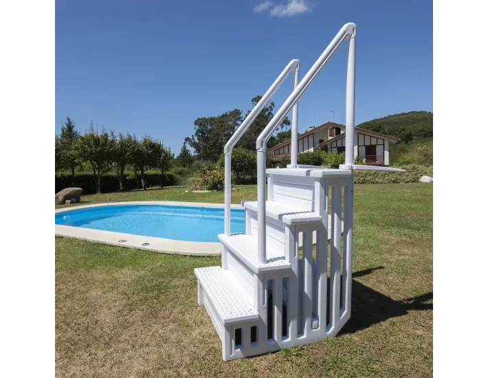 Indoor ladder for inground pools Gre